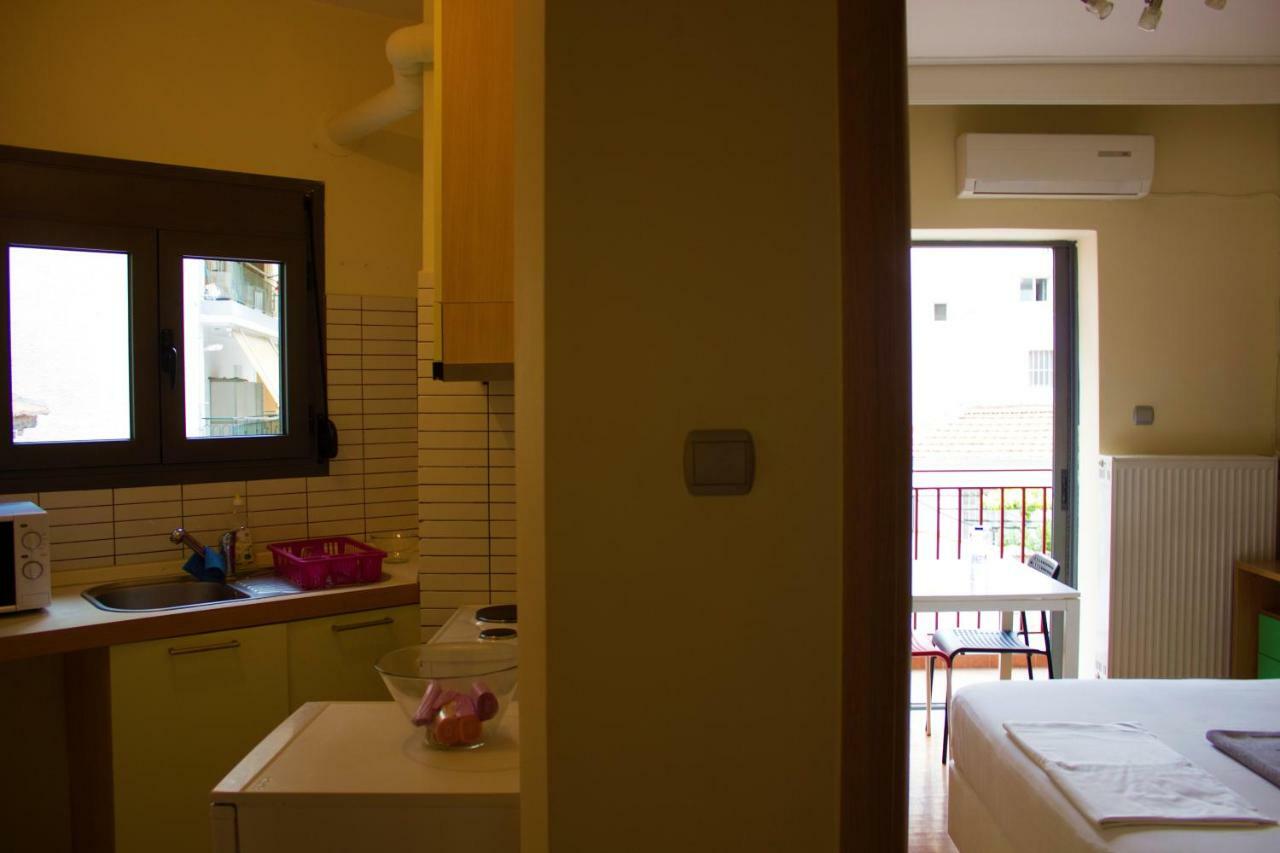 Cute Apartment In The Center Of The City Larissa Exterior photo